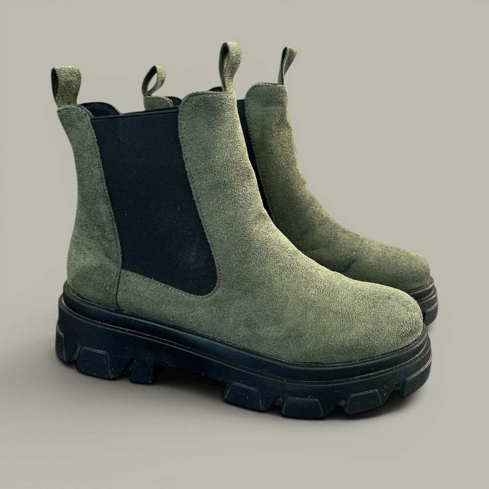 Olive Green Suede Chunky Lug Sole Chelsea Boots Size 42 Women’s (9)